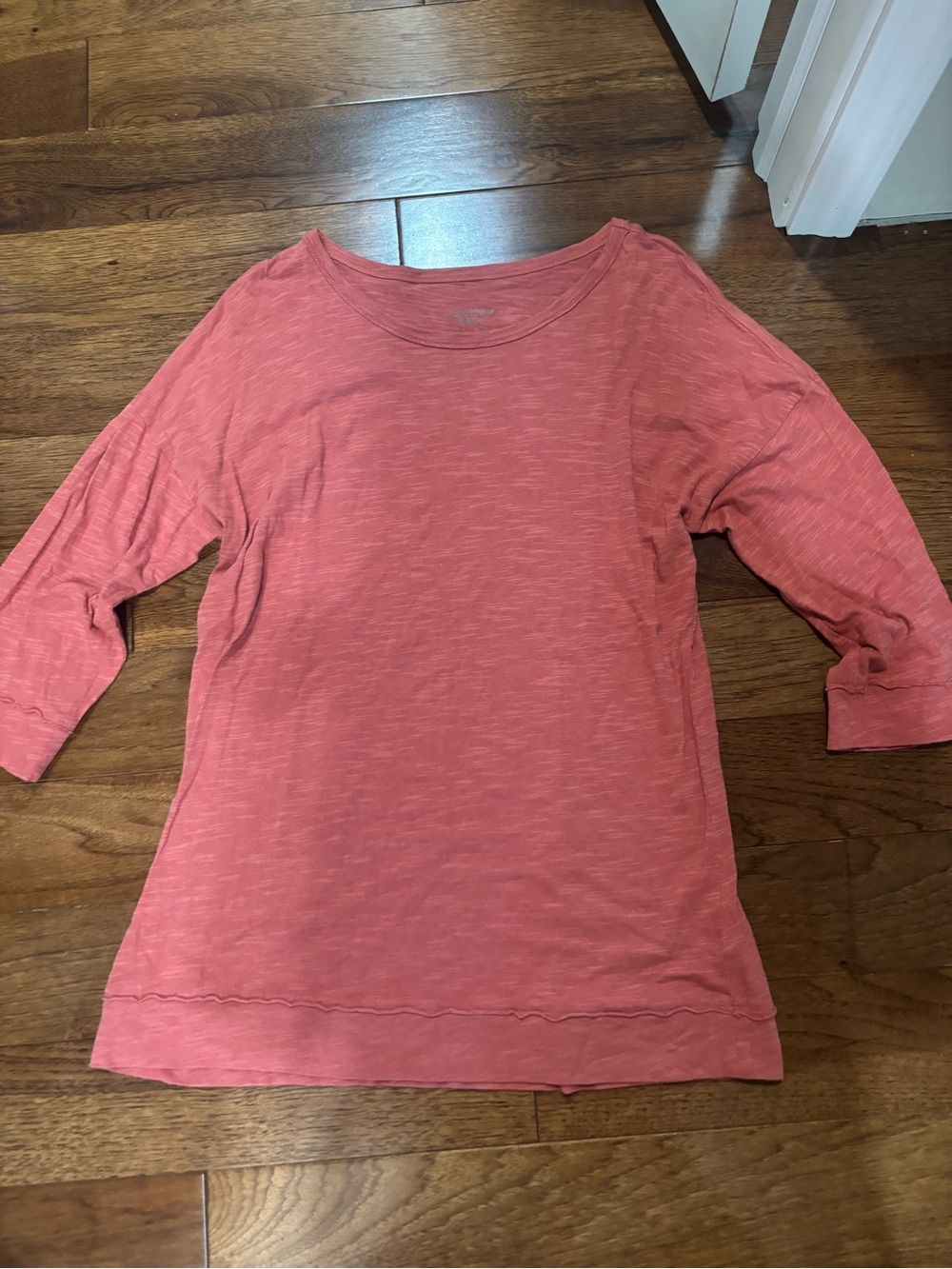 Women's Scoop-Neck Long Sleeve Tee in Coral Pink